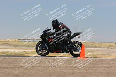 media/Jul-22-2022-TrackDaz (Fri) [[ca4971259a]]/Group B/130pm (Wheelie Bump)/